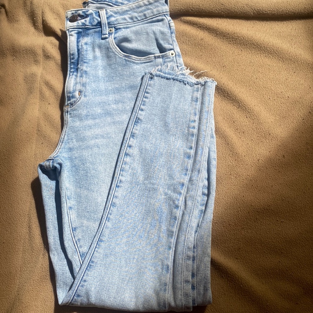 Light wash Abercrombie jeans